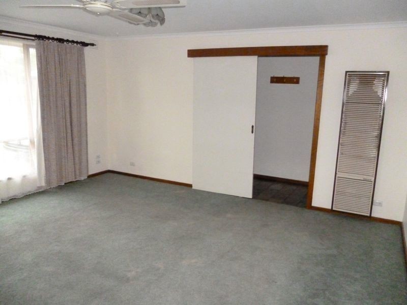 2/5-7 Fairfield Street, Cranbourne VIC 3977