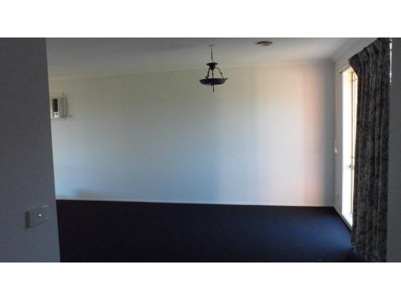 5 Jema Close, Narre Warren South VIC 3805