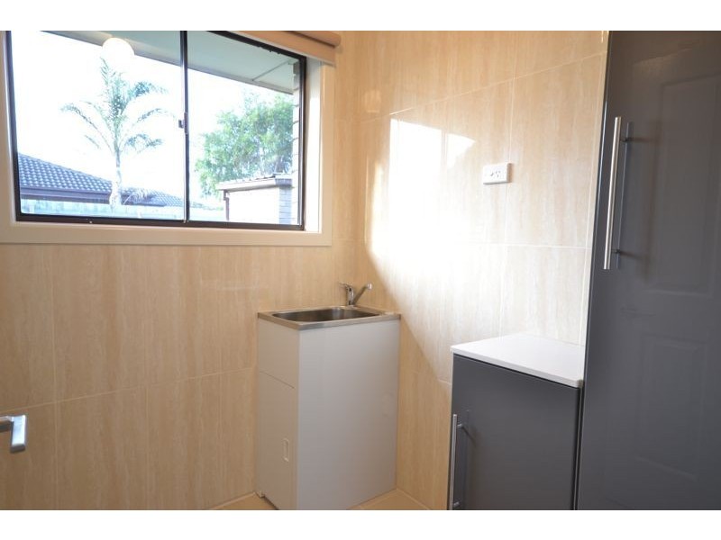 1/1 Fairfield Street, Cranbourne VIC 3977