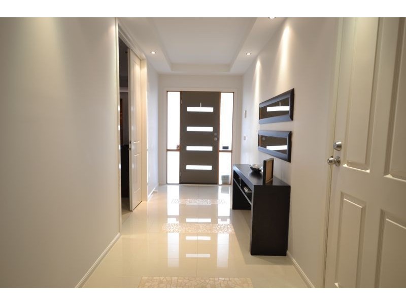 1 Kimberley Downs Court, Narre Warren South VIC 3805