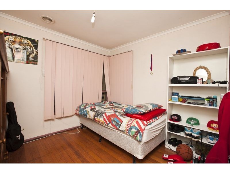 28 Harry Street, Cranbourne VIC 3977