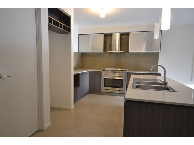 15 Datura Avenue, Cranbourne North VIC 3977