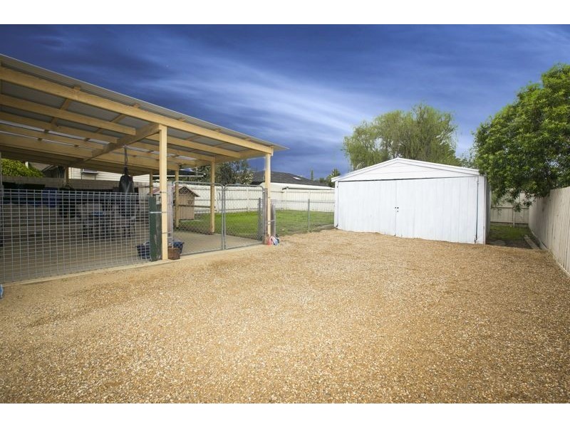 25 Ainsleigh Court, Cranbourne VIC 3977