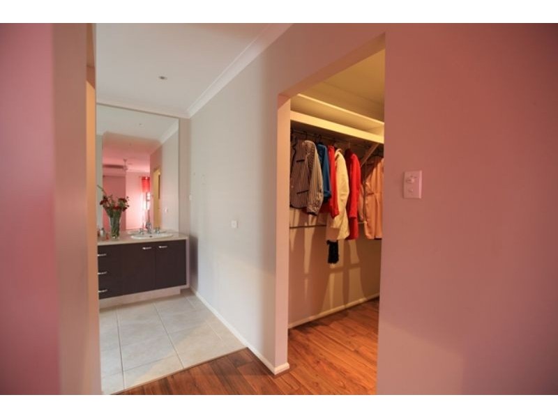 11 Els Court, Berwick VIC 3806