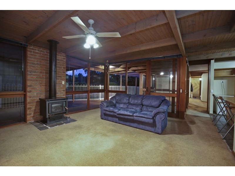 81 Finsbury Road, Devon Meadows VIC 3977