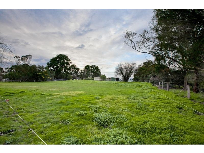 81 Finsbury Road, Devon Meadows VIC 3977