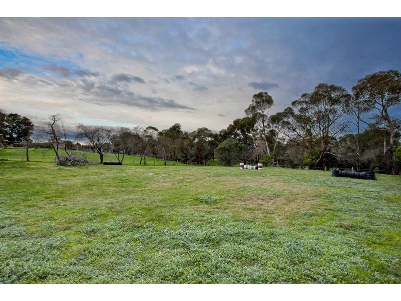 81 Finsbury Road, Devon Meadows VIC 3977