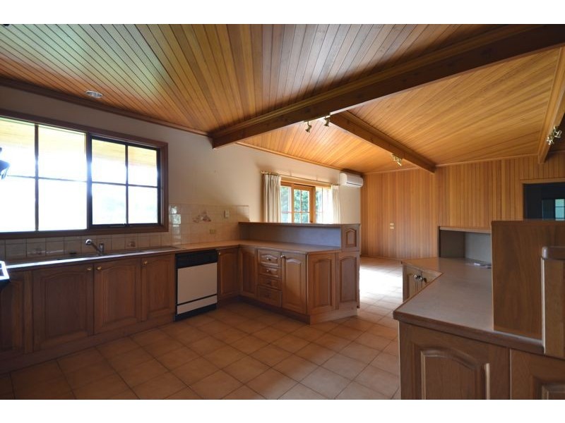 87 Browns Road, Cranbourne South VIC 3977