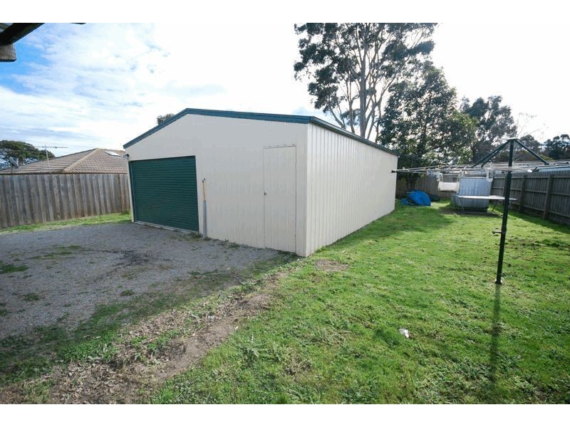 3 Kennedy Court, Cranbourne North VIC 3977