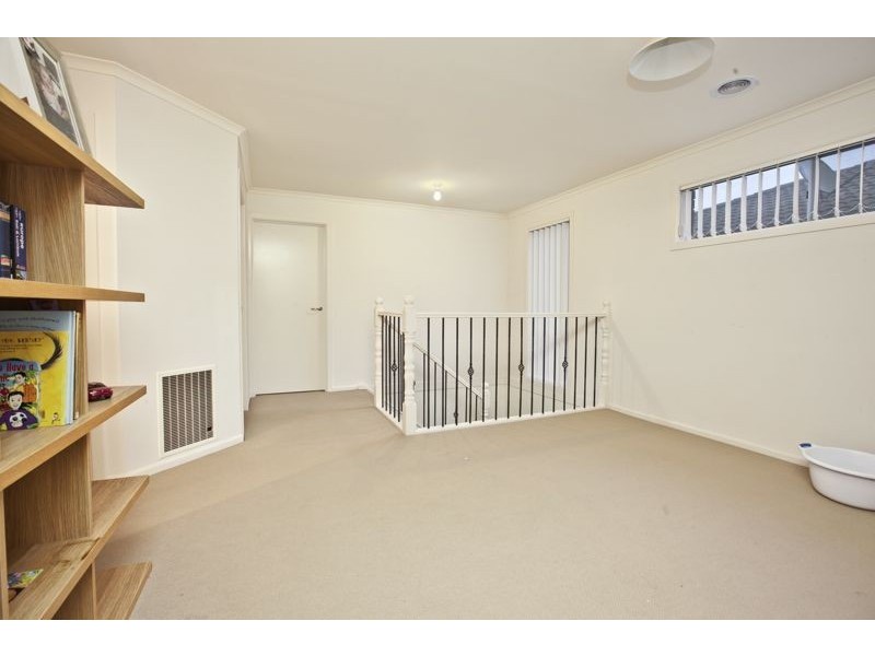 4 Elgin Mews, Cranbourne VIC 3977