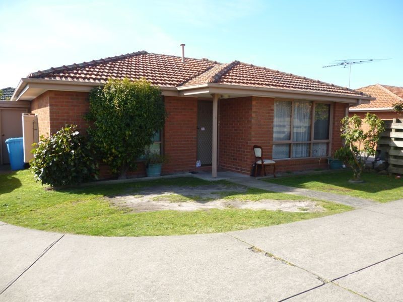 2/5-7 Fairfield Street, Cranbourne VIC 3977