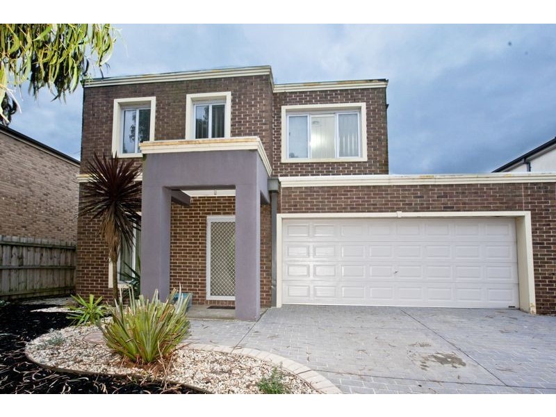 4 Elgin Mews, Cranbourne VIC 3977