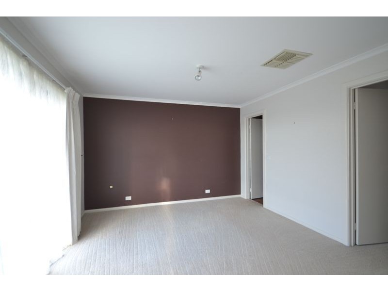1/6 Heyington Circle, Narre Warren VIC 3805