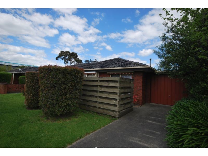 1/18 Brunt Street, Cranbourne VIC 3977