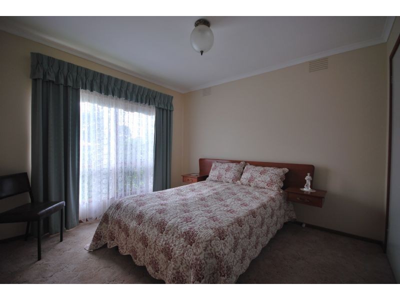1/18 Brunt Street, Cranbourne VIC 3977
