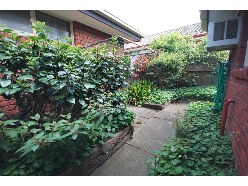 1/18 Brunt Street, Cranbourne VIC 3977