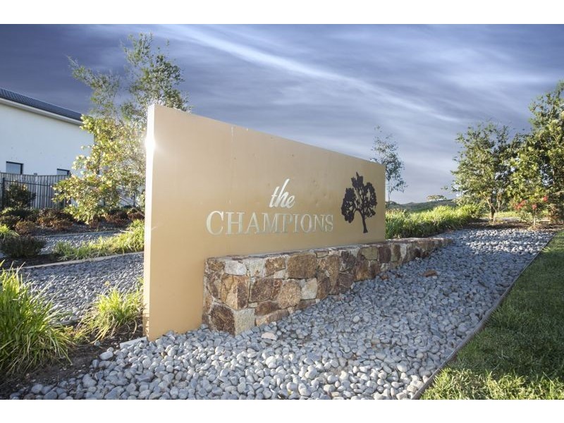 4 Crampton Close, Sandhurst VIC 3977