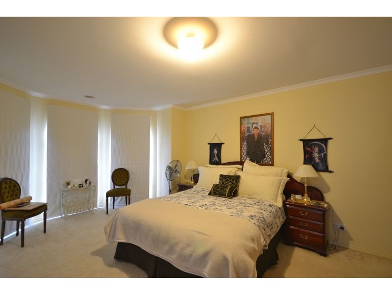 1 Coachwood Crescent, Narre Warren VIC 3805