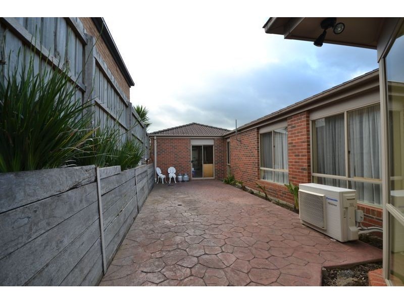 1 Coachwood Crescent, Narre Warren VIC 3805