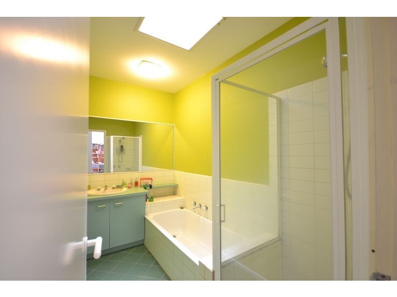 3/2 Shrives Road, Narre Warren VIC 3805