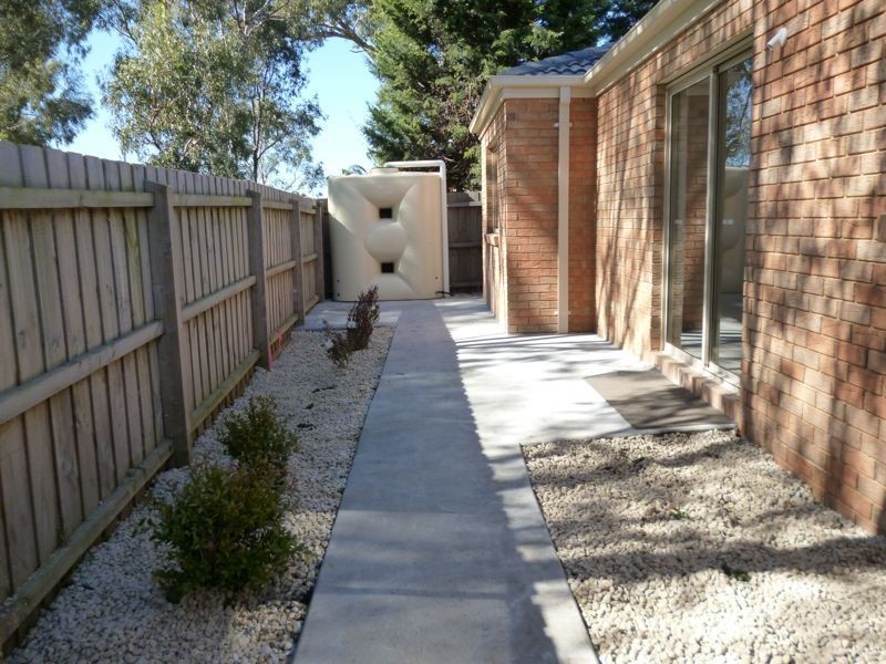 2/5 Thanos Court, Hampton Park VIC 3976