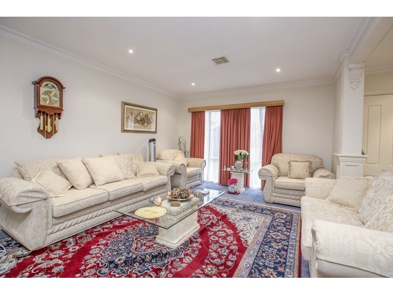 52 The Promenade, Narre Warren South VIC 3805