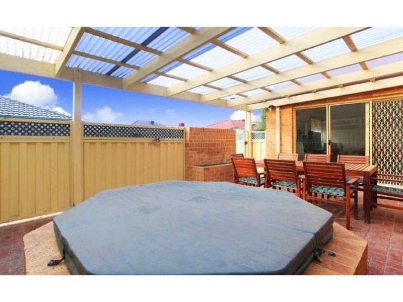 52 The Promenade, Narre Warren South VIC 3805