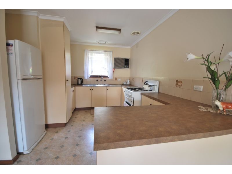 1/18 Brunt Street, Cranbourne VIC 3977