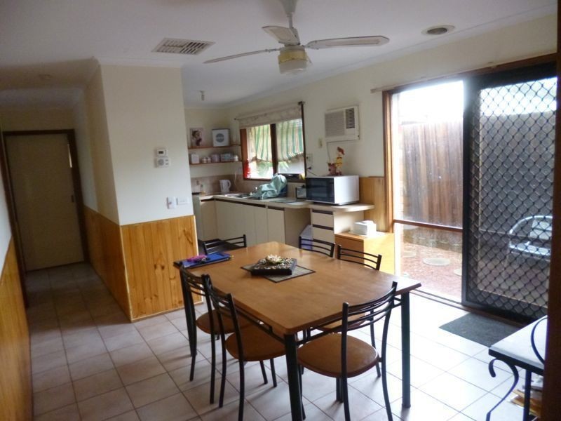 10 Hunter Court, Cranbourne North VIC 3977