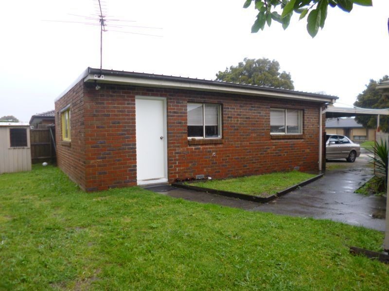 10 Hunter Court, Cranbourne North VIC 3977