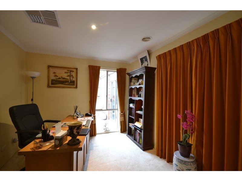 1 Coachwood Crescent, Narre Warren VIC 3805