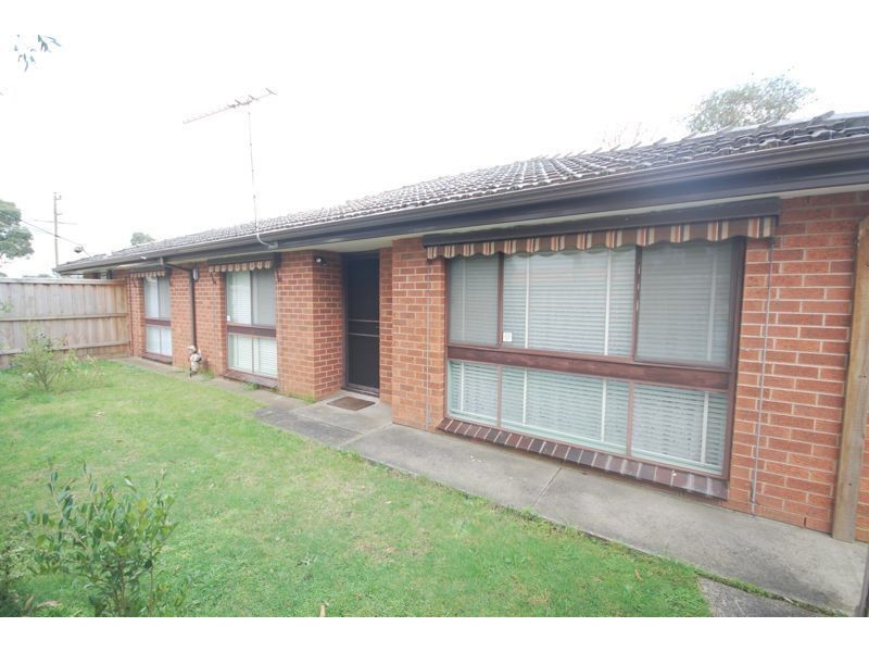 2/28 Latrobe Street, Cranbourne VIC 3977