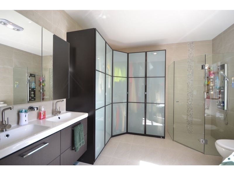 40 Worthing Road, Devon Meadows VIC 3977