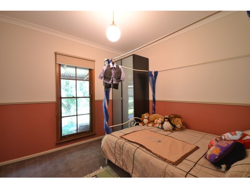 40 Worthing Road, Devon Meadows VIC 3977