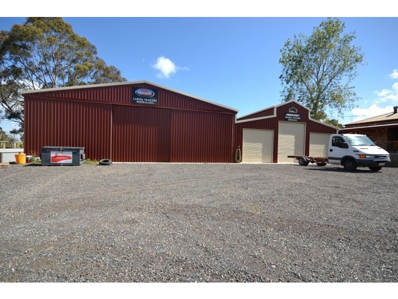 40 Worthing Road, Devon Meadows VIC 3977