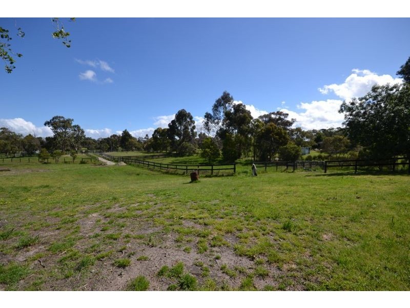 40 Worthing Road, Devon Meadows VIC 3977