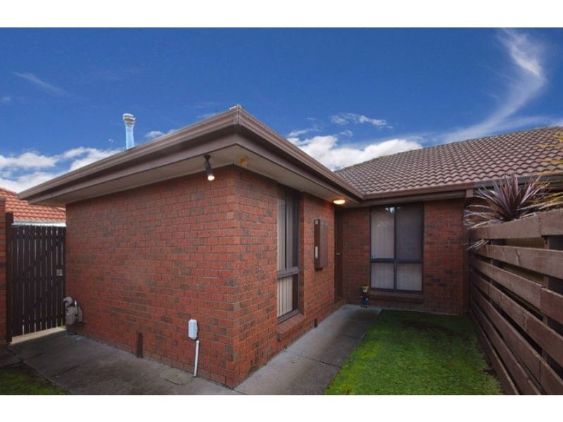5/19 Lyall Street, Cranbourne VIC 3977