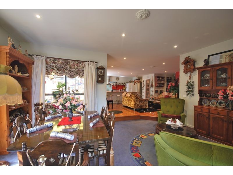 42 Gentle Annie Drive, Blind Bight VIC 3980