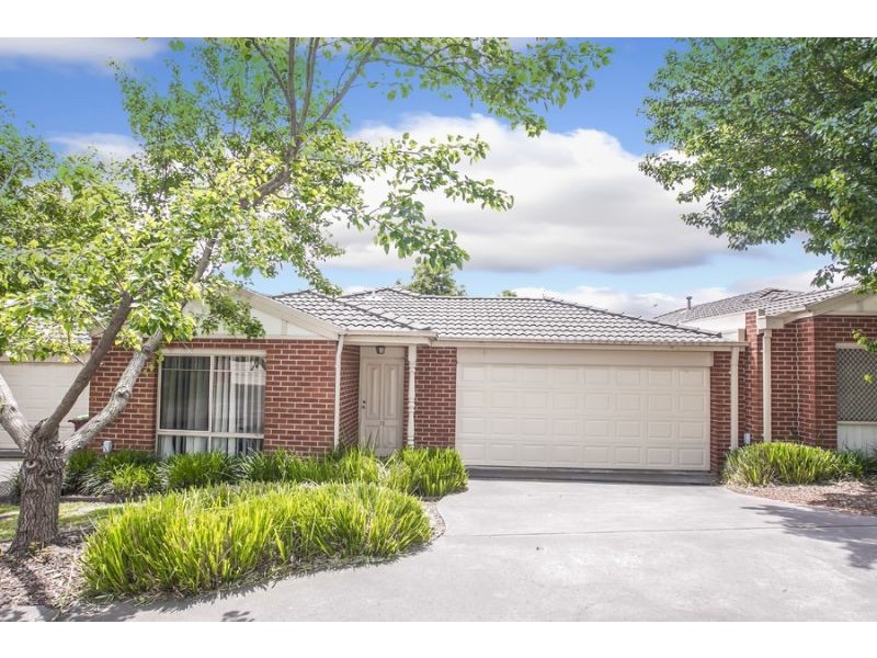 12/133 Bemersyde Drive, Berwick VIC 3806