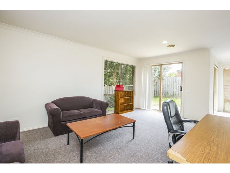 12/133 Bemersyde Drive, Berwick VIC 3806