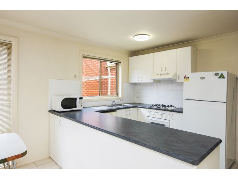 12/133 Bemersyde Drive, Berwick VIC 3806