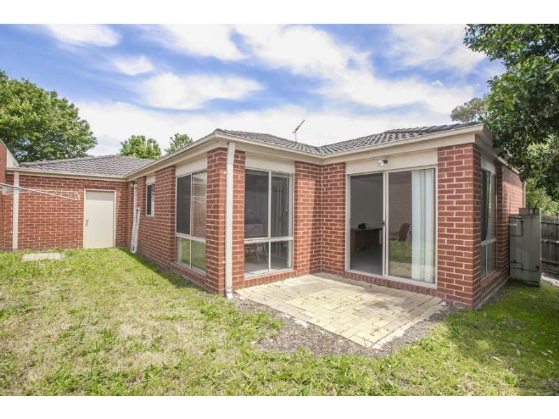 12/133 Bemersyde Drive, Berwick VIC 3806