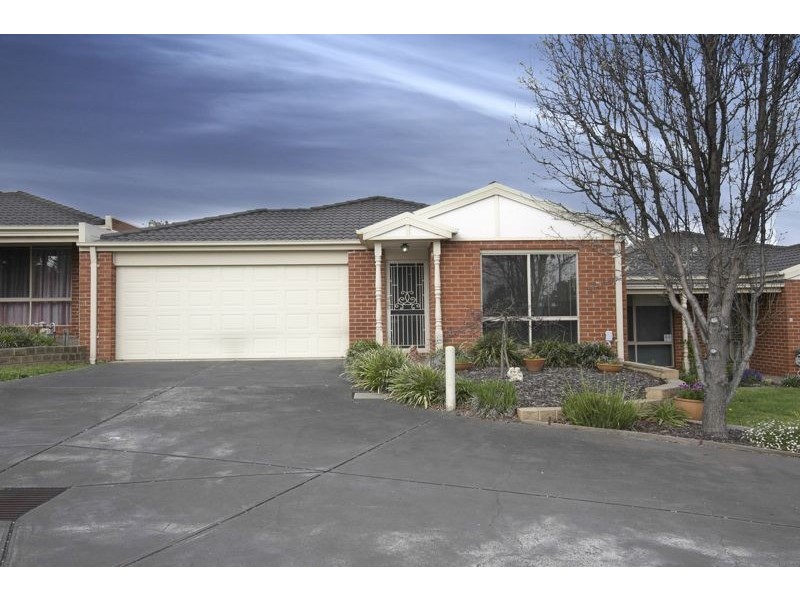 4/133 Bemersyde Drive, Berwick VIC 3806