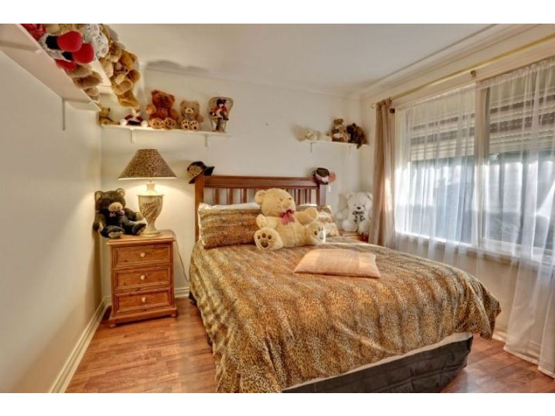 24 Drummer Lane, Narre Warren VIC 3805