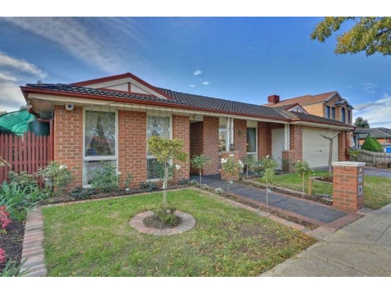 24 Drummer Lane, Narre Warren VIC 3805