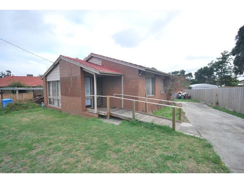 61 Duff Street, Cranbourne VIC 3977