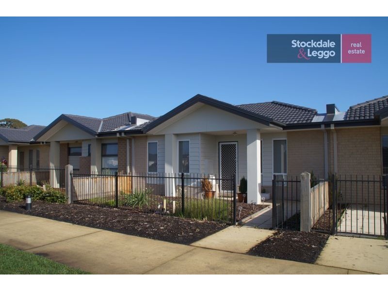 10 Penley Lane, Sandhurst VIC 3977