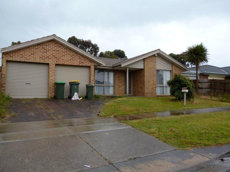 5 Marinda Drive, Skye VIC 3977
