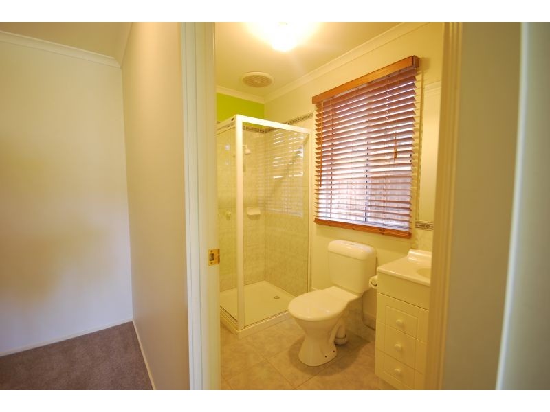 30 Hartsmere Drive, Berwick VIC 3806