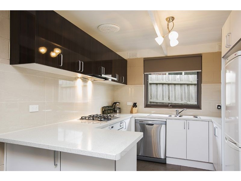 31 Spring Road, Junction Village VIC 3977